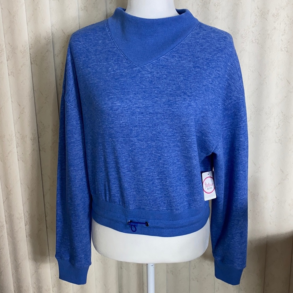 FLIRTITUDE ACTIVE CROP TOP NWT